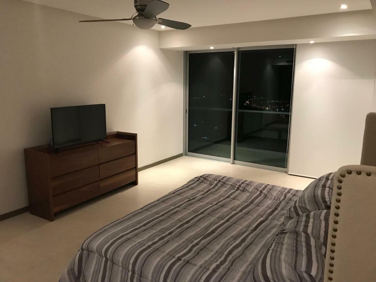 Torre Peninsula Apartment Mazatlan Bagian luar foto